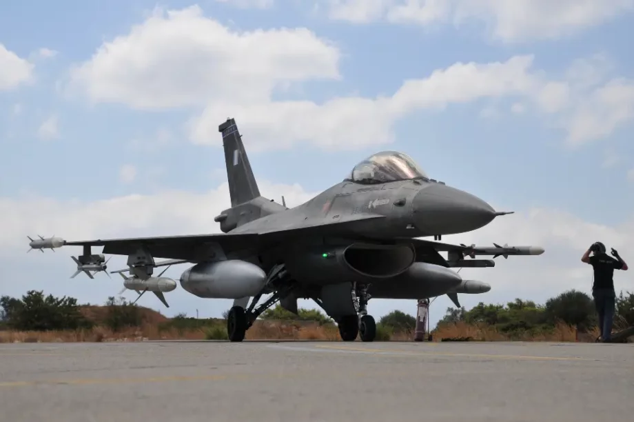 F16 πολεμική αεροπορία