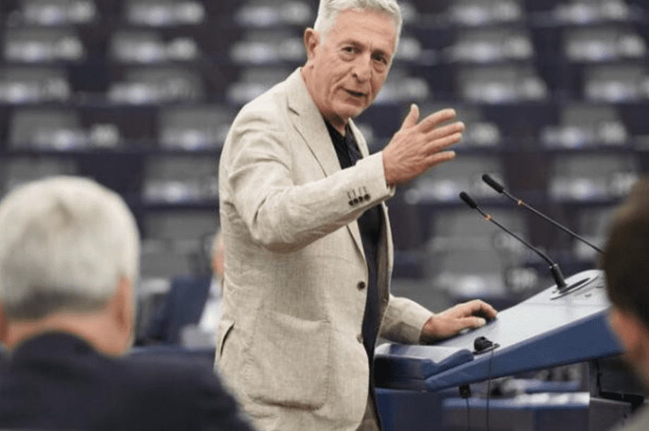 Στέλιος Κούλογλου