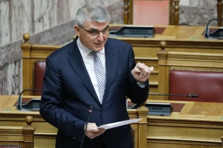 Πάνος Τσακλόγλου