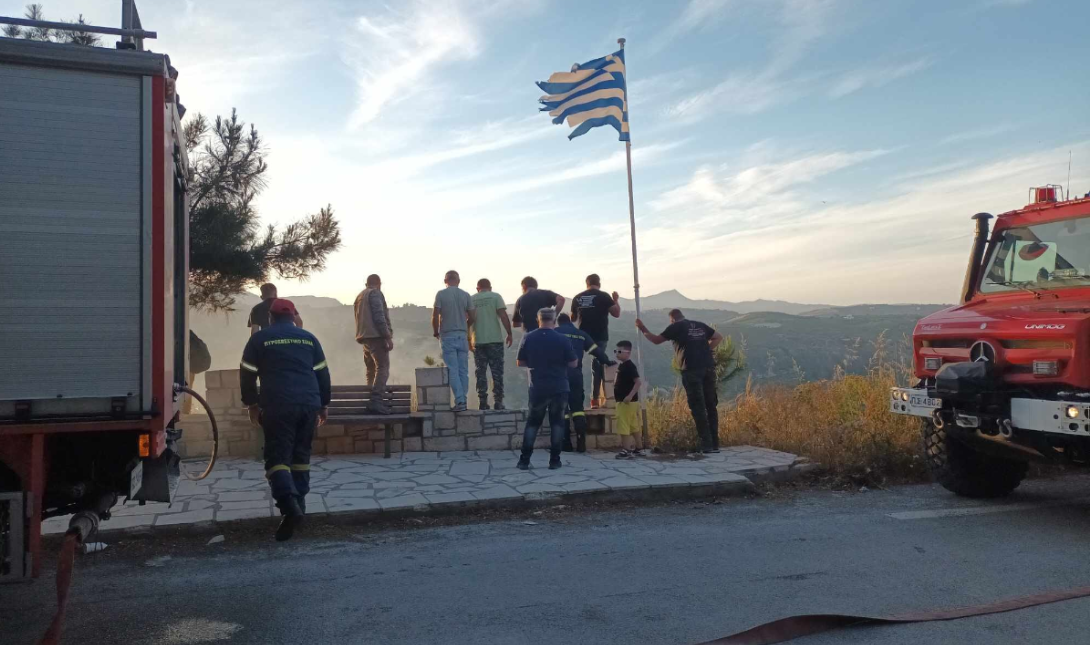 Φωτιά Δαφνές