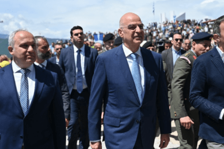 Nίκος Δένδιας
