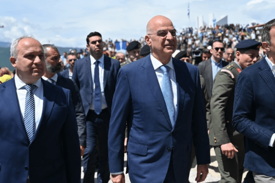 Nίκος Δένδιας