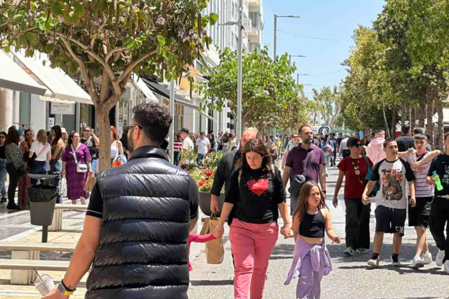 αγορά κέντρο ηράκλειο κόσμος