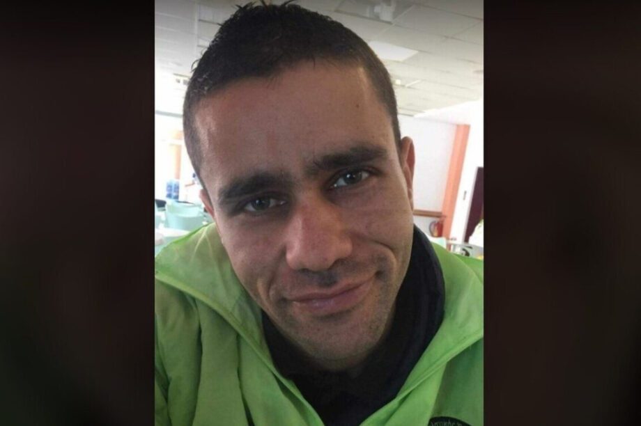 Αντώνης Καρυώτης