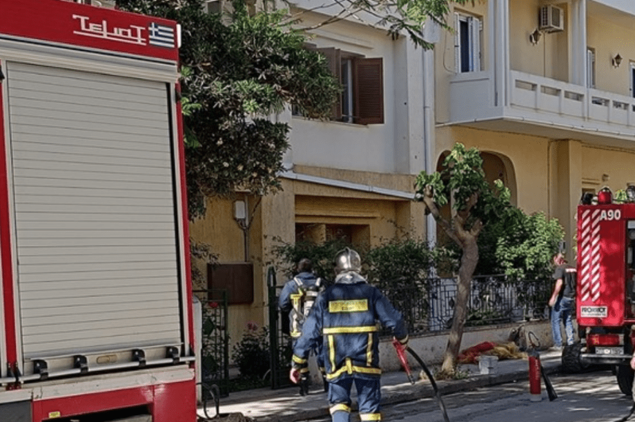 Φωτιά σε διαμέρισμα στη Νέα Χώρα
