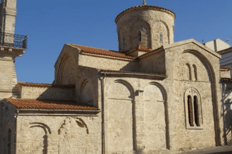 Η θαυμαστή ανακομιδή των Ι. Λειψάνων του Αγ. Μύρωνα στην Κρήτη