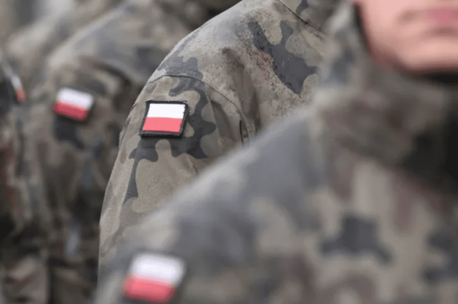 Πολωνία στρατεύματα