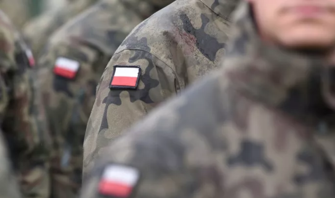 Πολωνία στρατεύματα