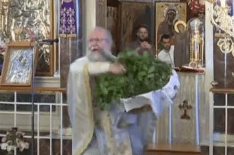 Ιερέας