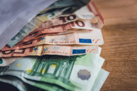 χρήματα επίδομα