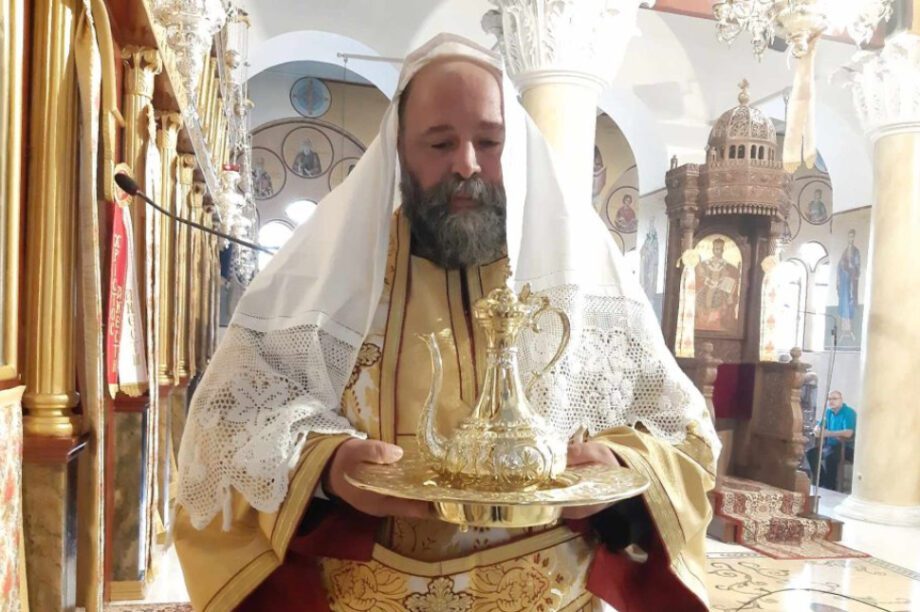 χειροτονία μοναχού