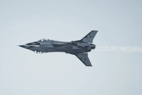 f-16
