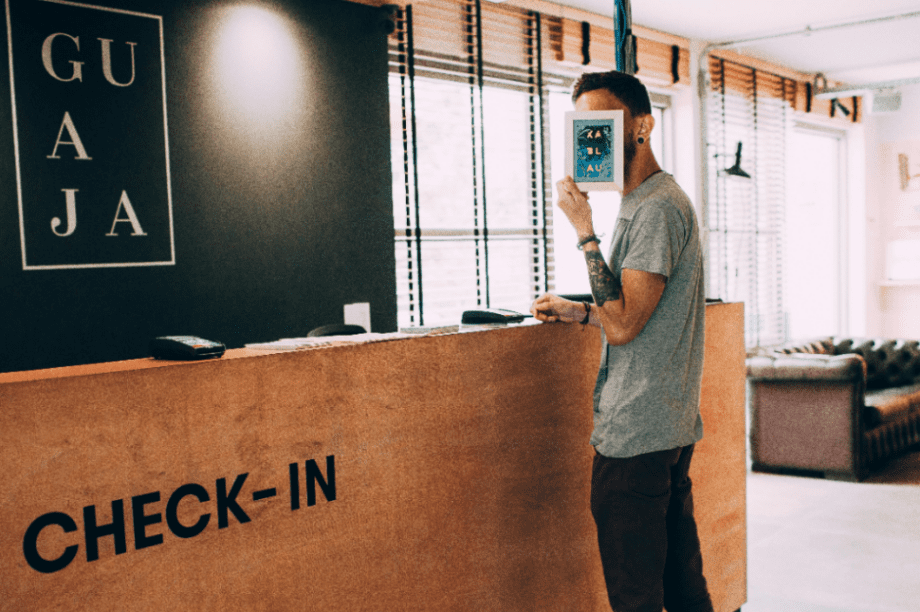 ξενοδοχείο τουρισμός υποδοχή reception