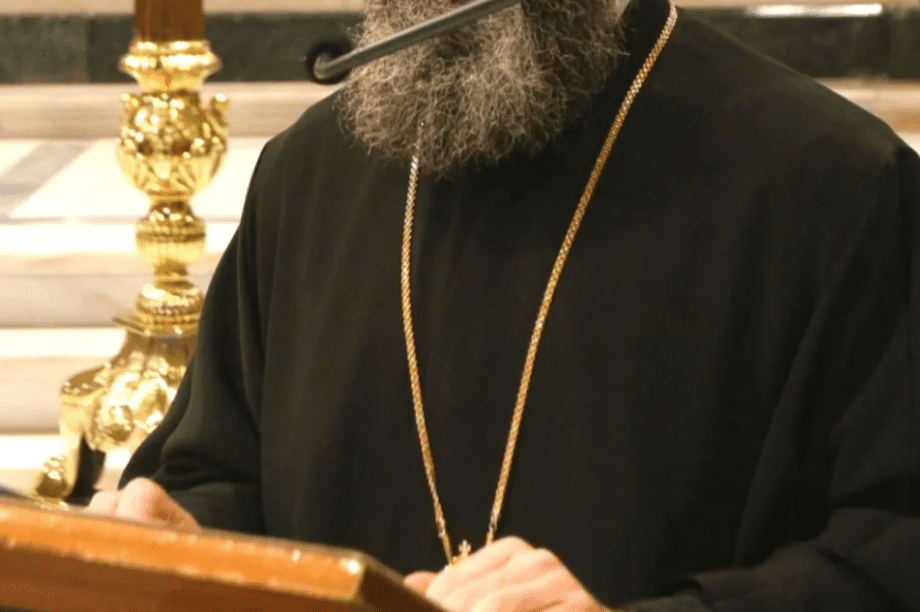 ιερέας