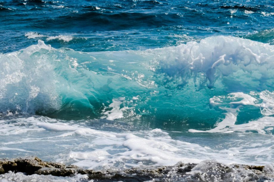 κύματα καιρός