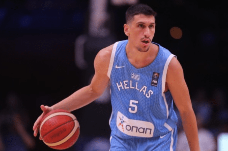 Γιαννούλης Λαρεντζάκης