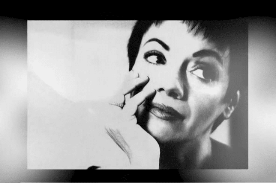 Μαλβίνα καραλη