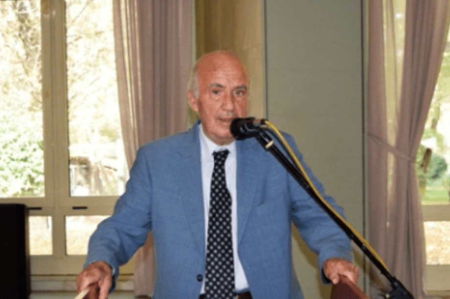 Βασίλης Μπρακατσούλας