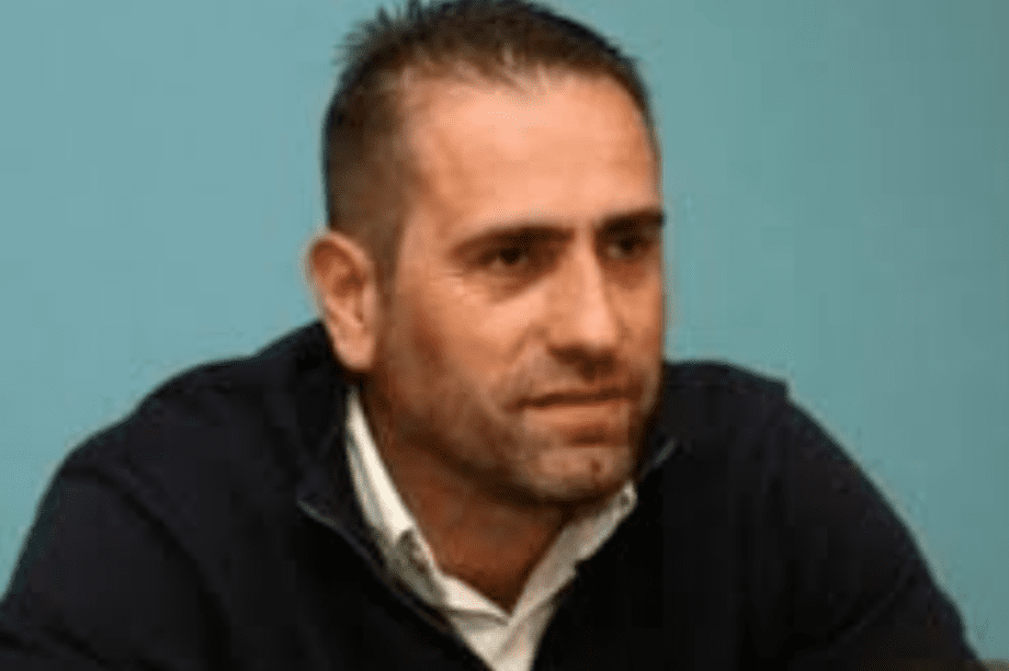 Γιώργος Τουτζάρης,