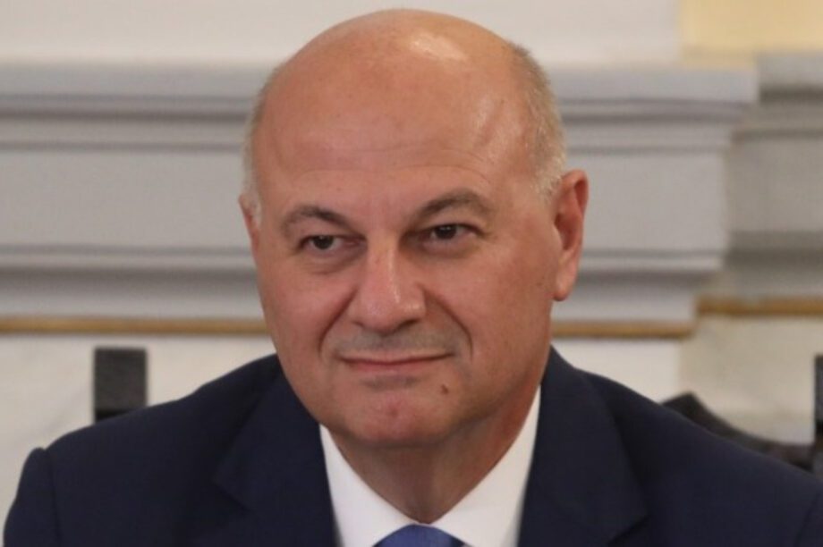 Κώστας Τσιάρας