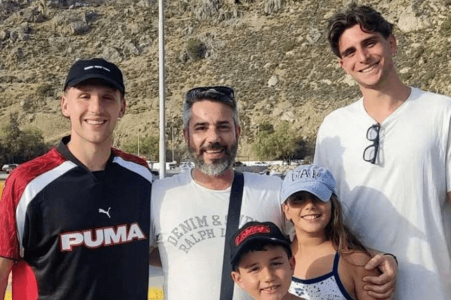 Τζολάκης- Ρέτσος