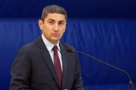 Αυγενάκης βιαιοπραγία