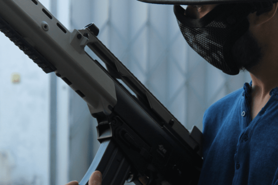 εμπόριο όπλων όπλα