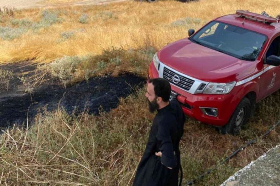 ιερέας Τύρναβος