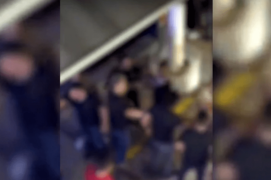 επίθεση σε οικογένεια τουριστών