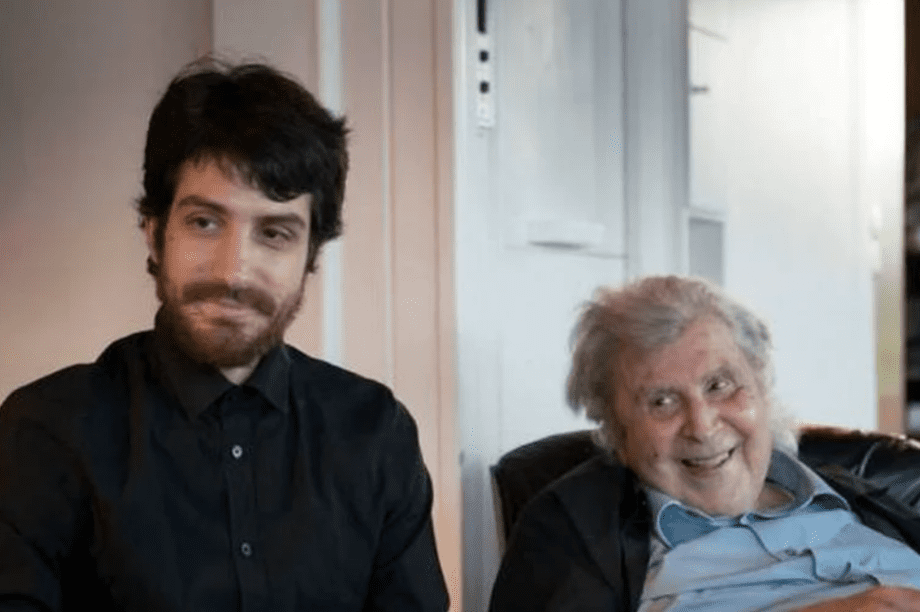 Αγγελος Θεοδωράκης