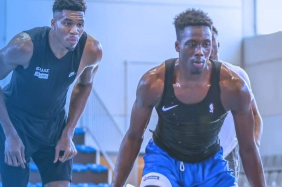 Άλεξ Αντετοκούνμπο