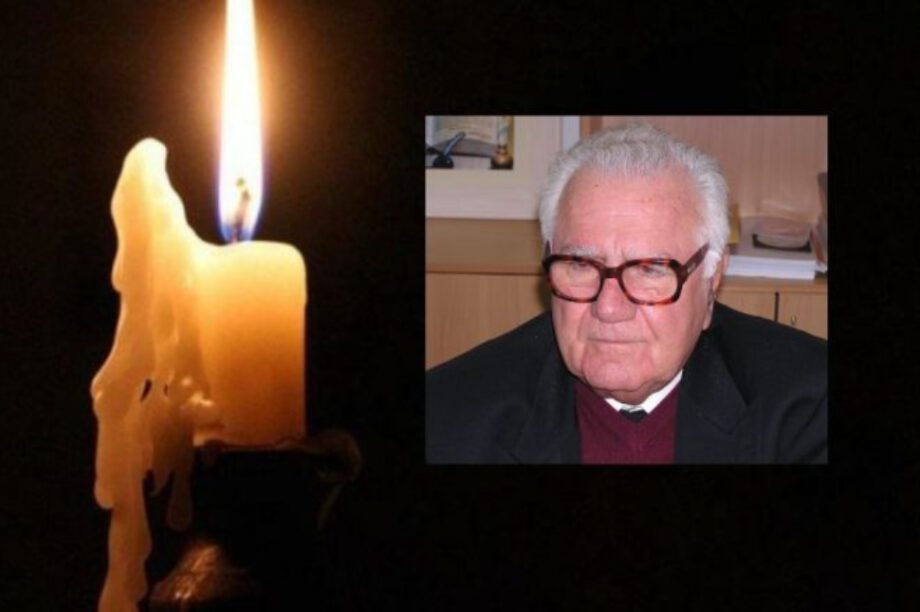 Κώστας Κονταδάς