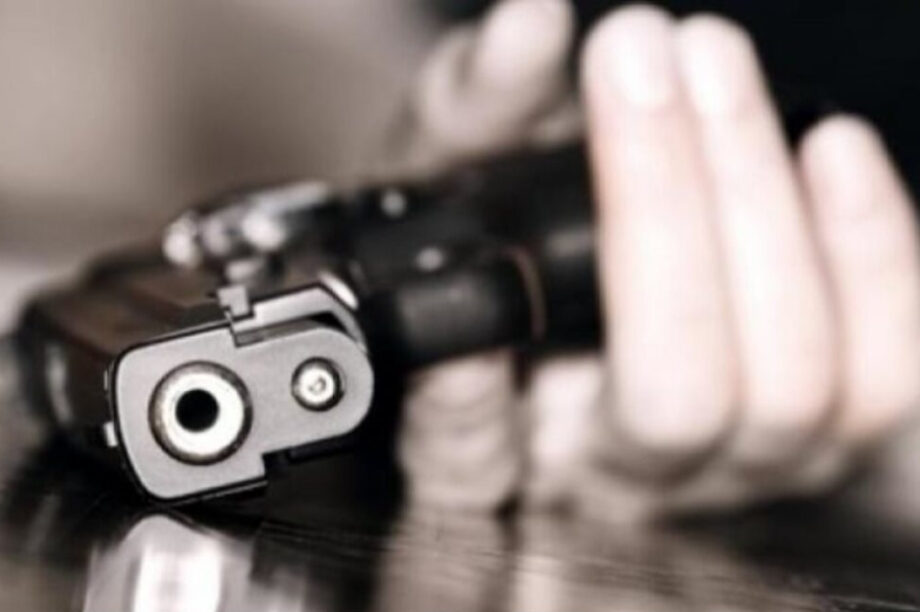 αυτοκτονία όπλο