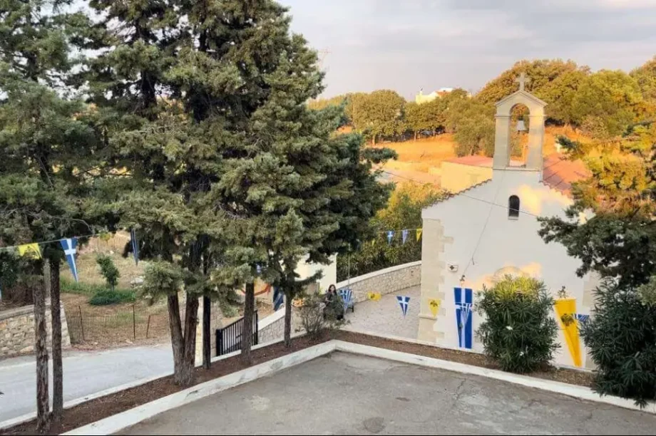 ναός της Αγίας Ζώνης στο Ατσιπόπουλο