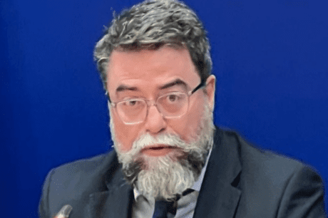 basilis oikonomoy
