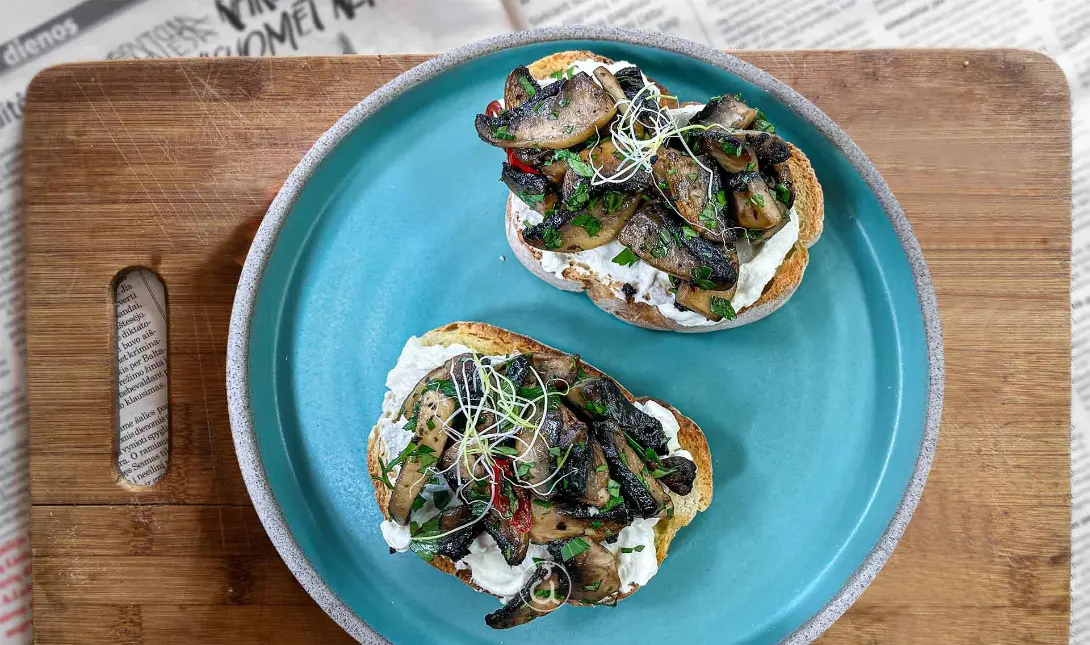 crostini μανιτάρια