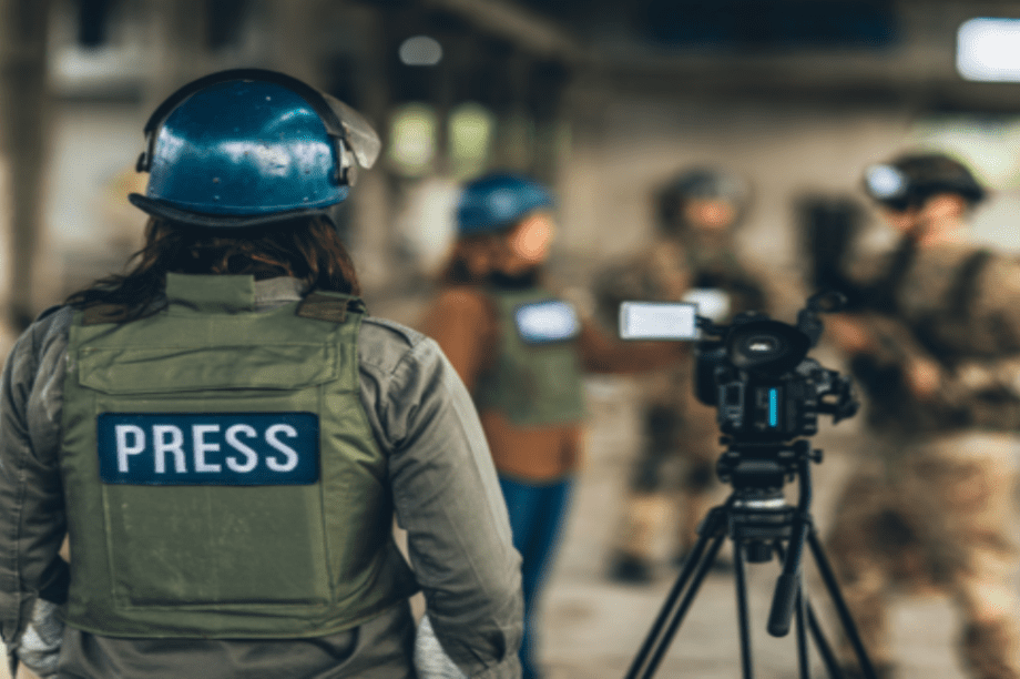 δημοσιογράφος Πόλεμος