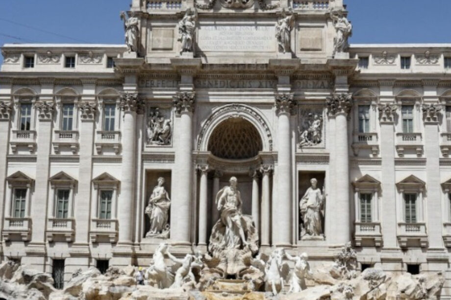 Πιάστηκε διαρρήκτης να διαβάζει ελληνική μυθολογία εν μέσω ληστείας