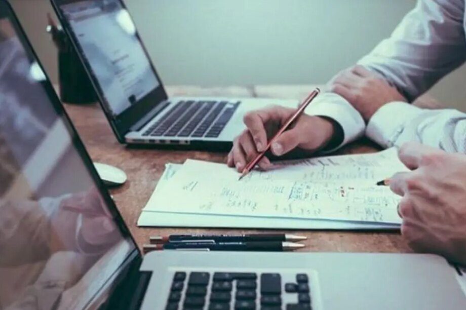 Τι αλλάζει από το 2025 για επαγγελματίες και επιχειρήσεις