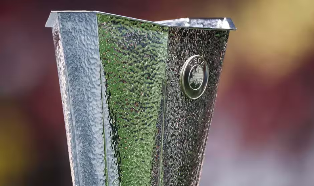 Europa League τρόπαιο