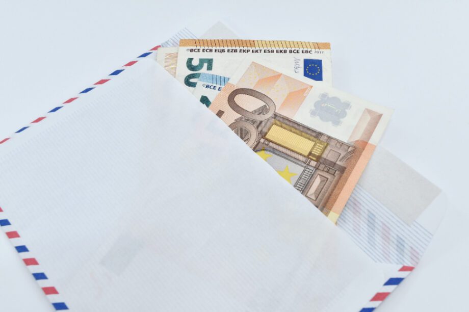 φάκελος λεφτά