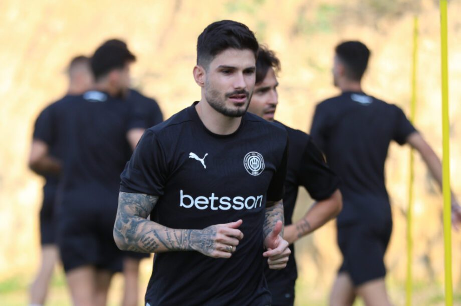 ΟΦΗ: Με Φούντα και Μπαΐνοβιτς η αποστολή για Βόλο - Εκτός ο Μπάουμαν