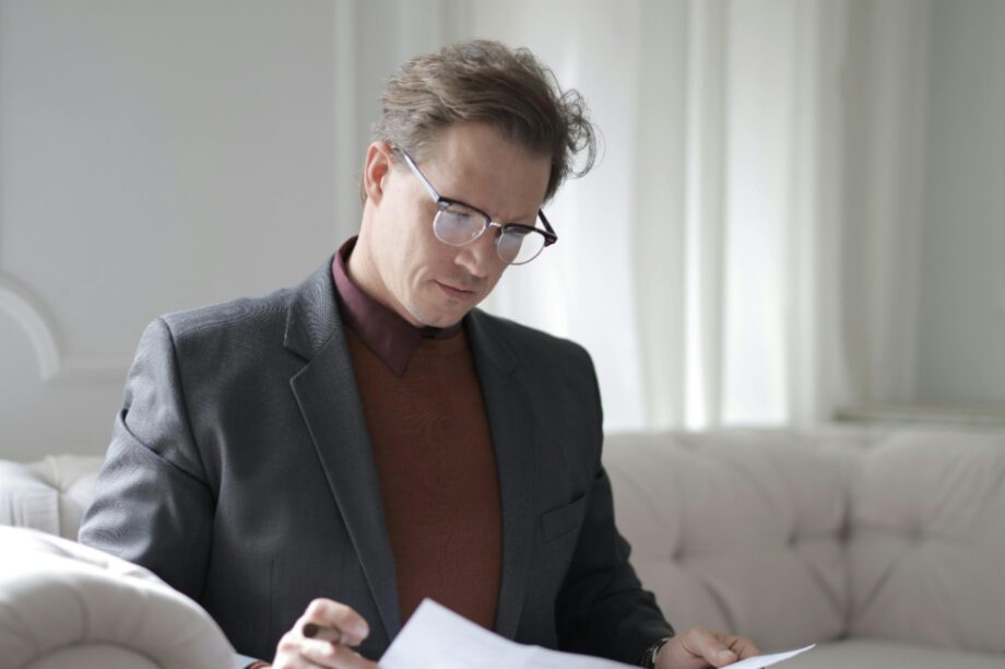 Νιώθεις ότι έχεις όλα τα προσόντα για να είσαι ηγέτης, αλλά κάτι μέσα σου σε κάνει να αμφιβάλεις; Αυτά είναι τα χαρακτηριστικά προσωπικότητας που το αποδεικνύουν. 