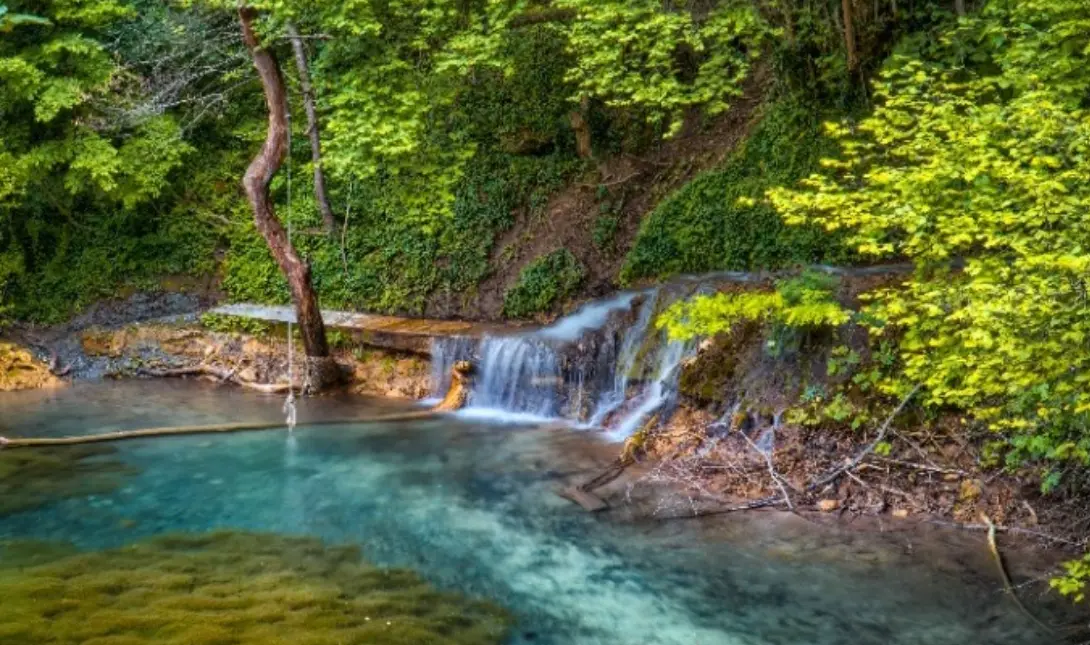 καταρράκτες