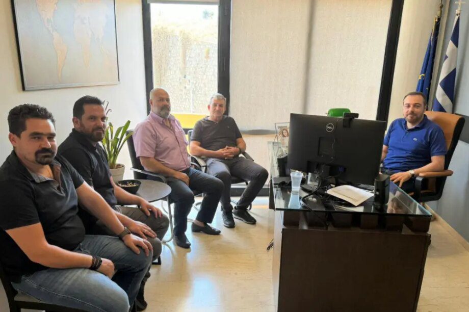 Μελισσοκόμοι Κρητη