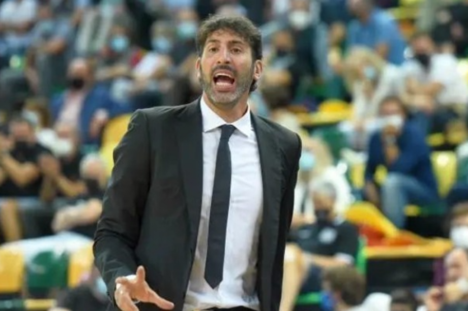 Άλεξ Μούμπρου