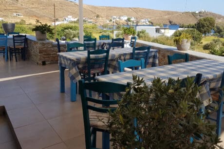 ταβέρνα