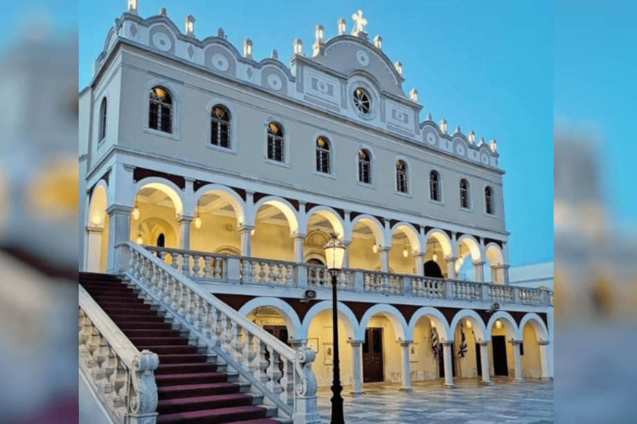 Παναγία Τήνος