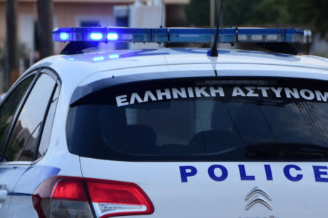 αστυνομία περιπολικό φάρος αναμμένος ΕΛΑΣ