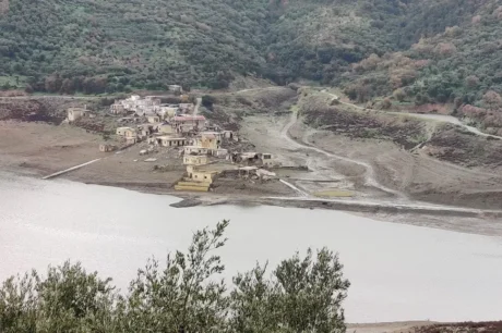 Φράγμα Αποσελέμη